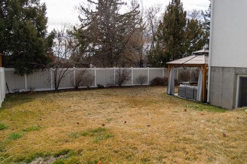 Tiny photo for 577 N 400 E, Pleasant Grove, UT 84062 (MLS # 2139921)