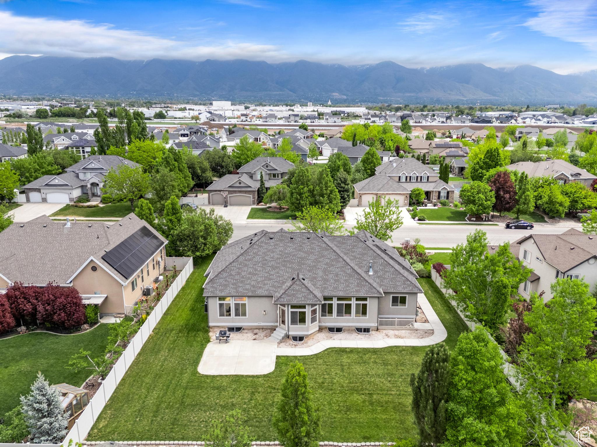 305 N Cold Creek Way, Layton, Utah image 30