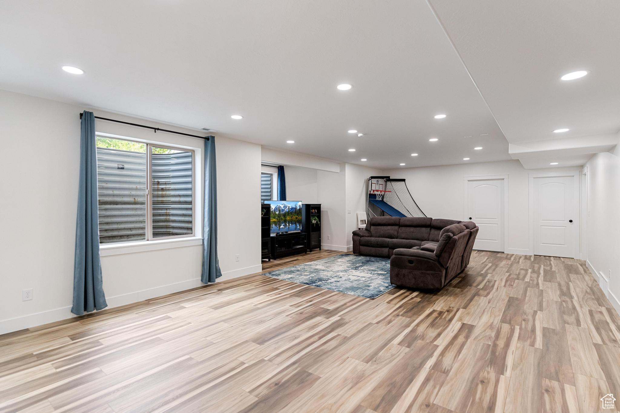 305 N Cold Creek Way, Layton, Utah image 20