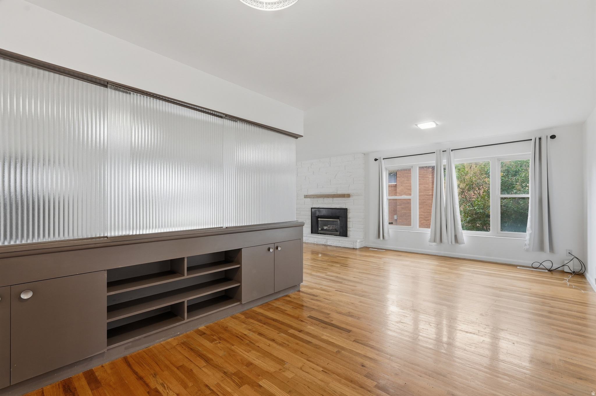MUNICIPAL ACRES - Residential