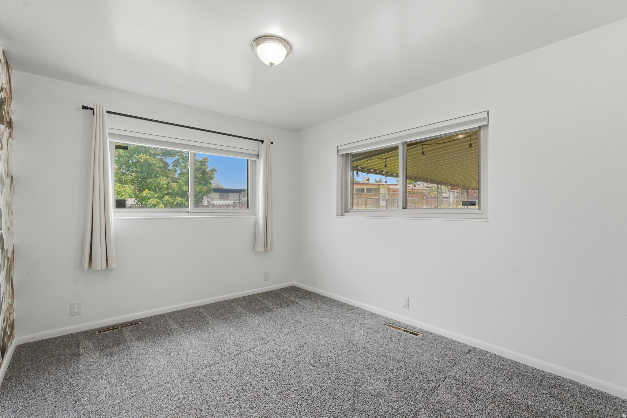 MUNICIPAL ACRES - Residential