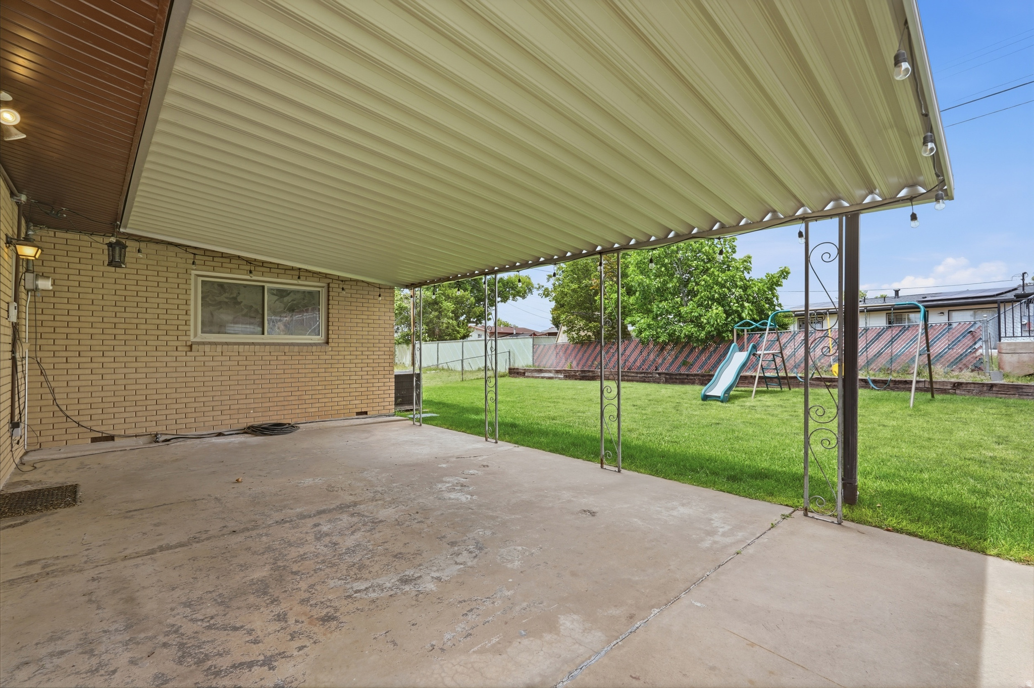 MUNICIPAL ACRES - Residential