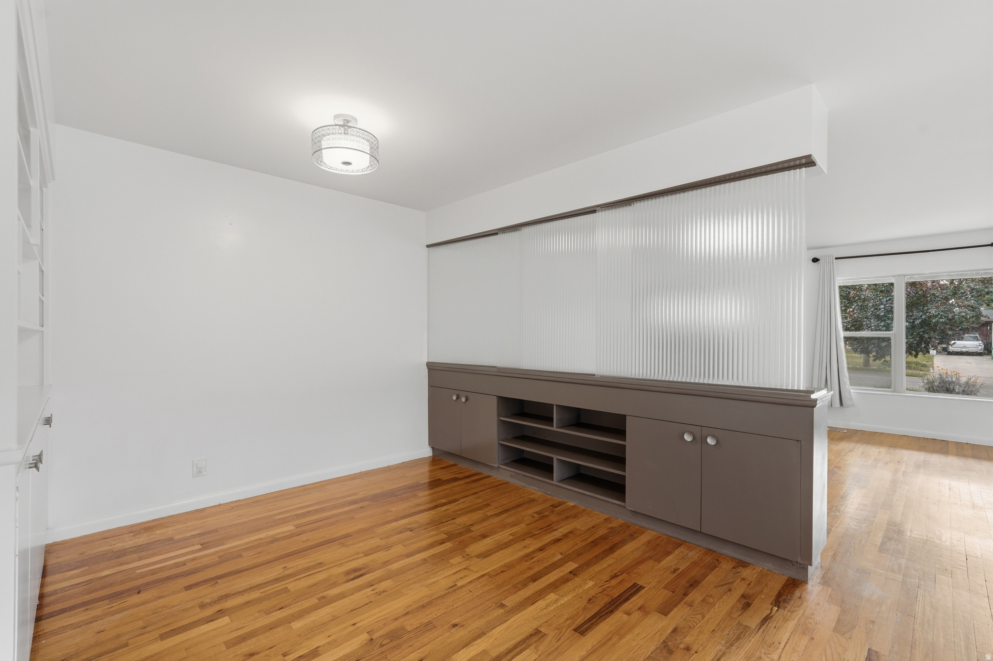 MUNICIPAL ACRES - Residential