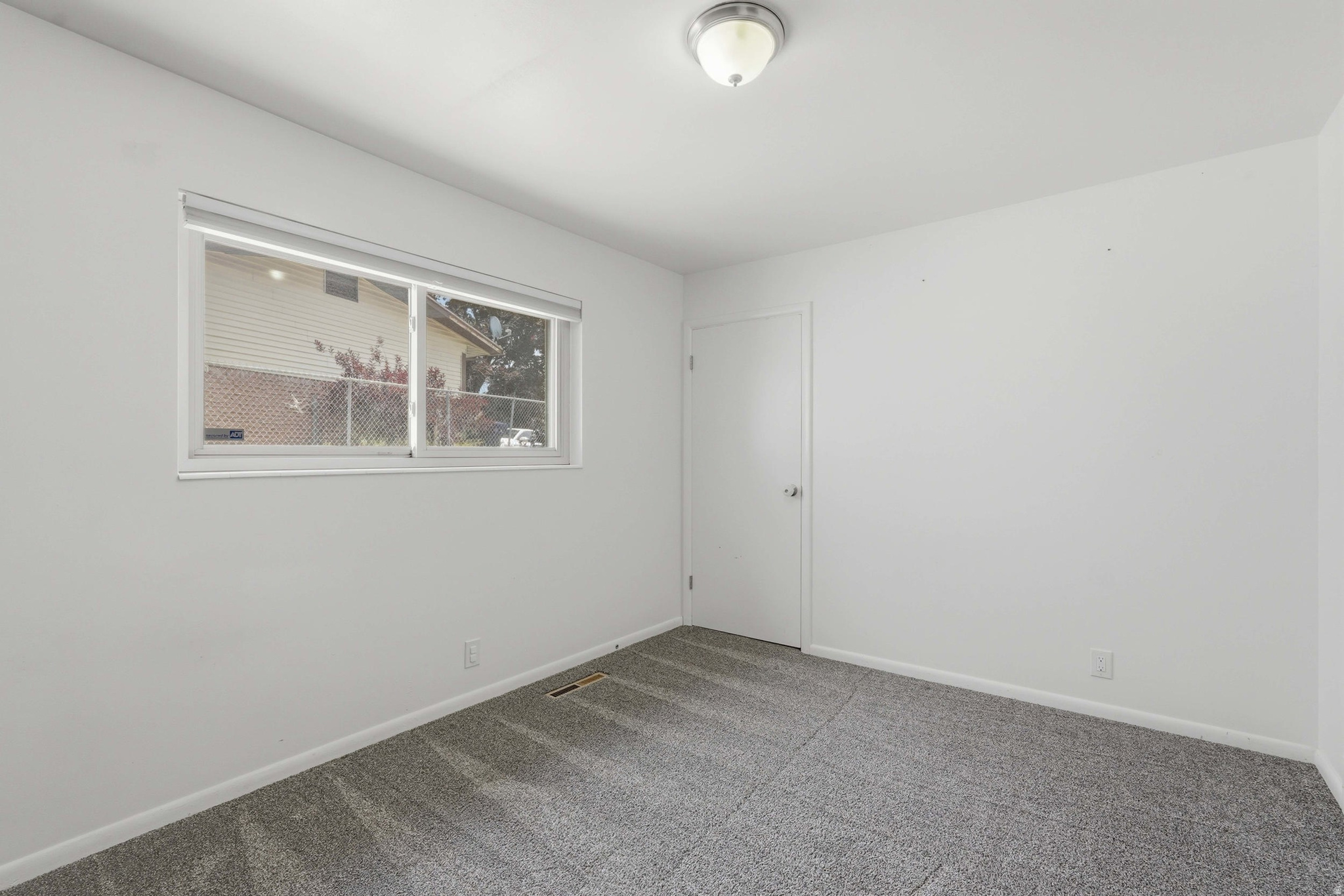 MUNICIPAL ACRES - Residential