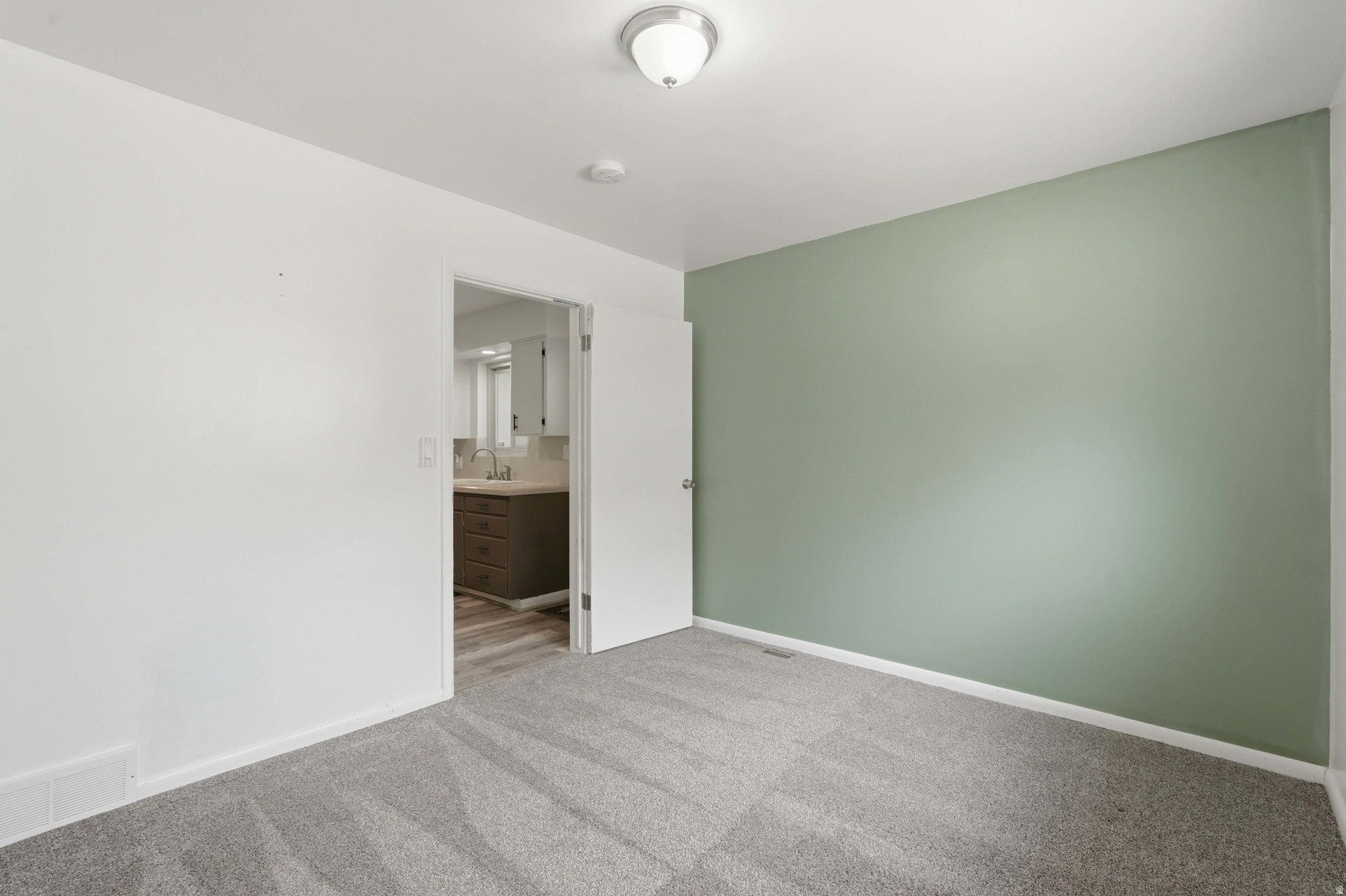 MUNICIPAL ACRES - Residential