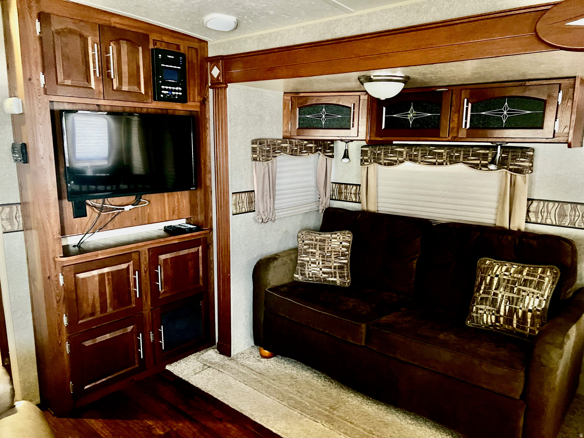 DIXIE DOWNS RV RESORT - Land