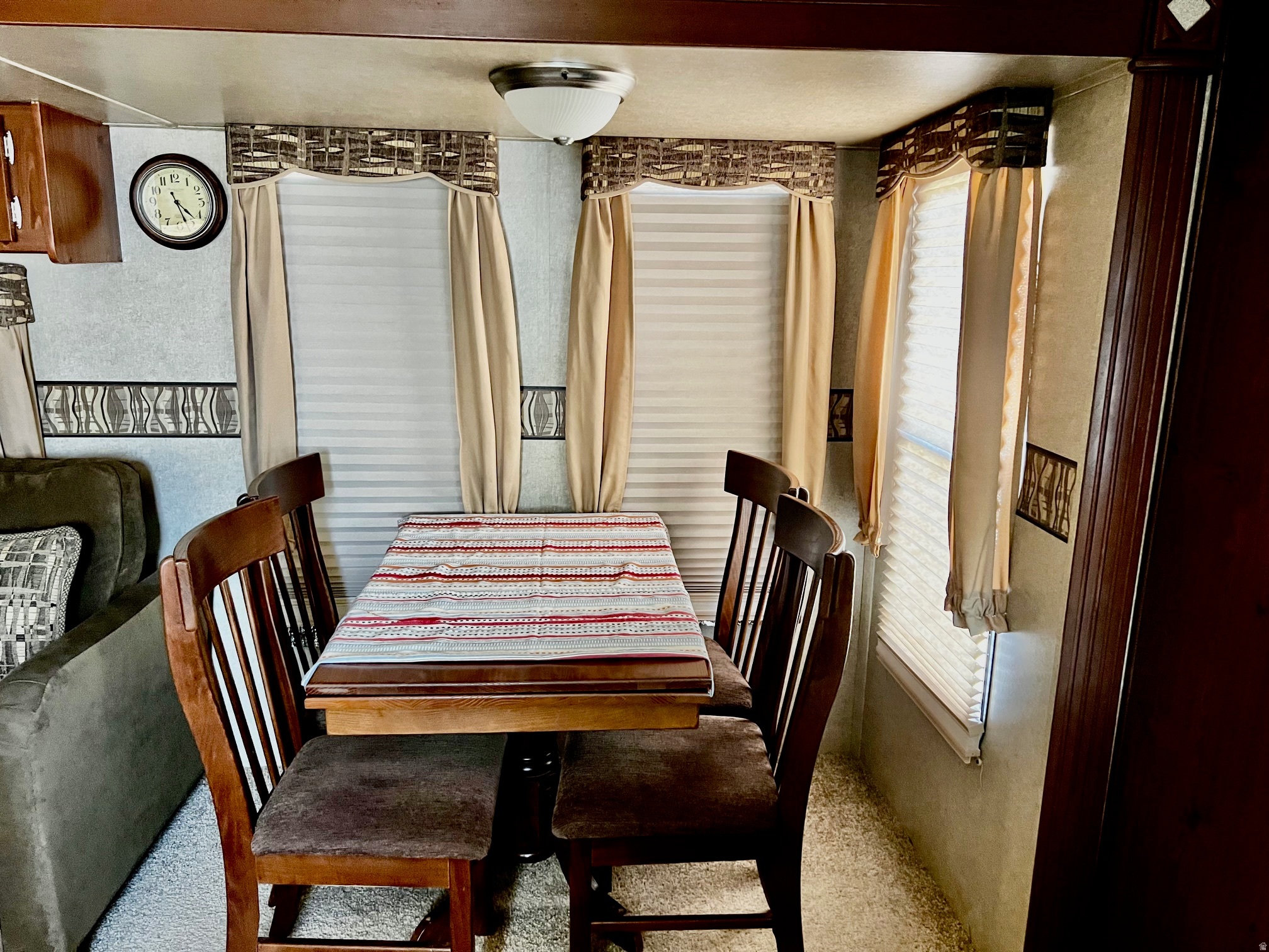 DIXIE DOWNS RV RESORT - Land