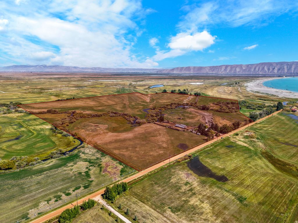 Photo of 988 TRANSTRUM RD, Saint Charles, ID 83272 (MLS # 2140634)