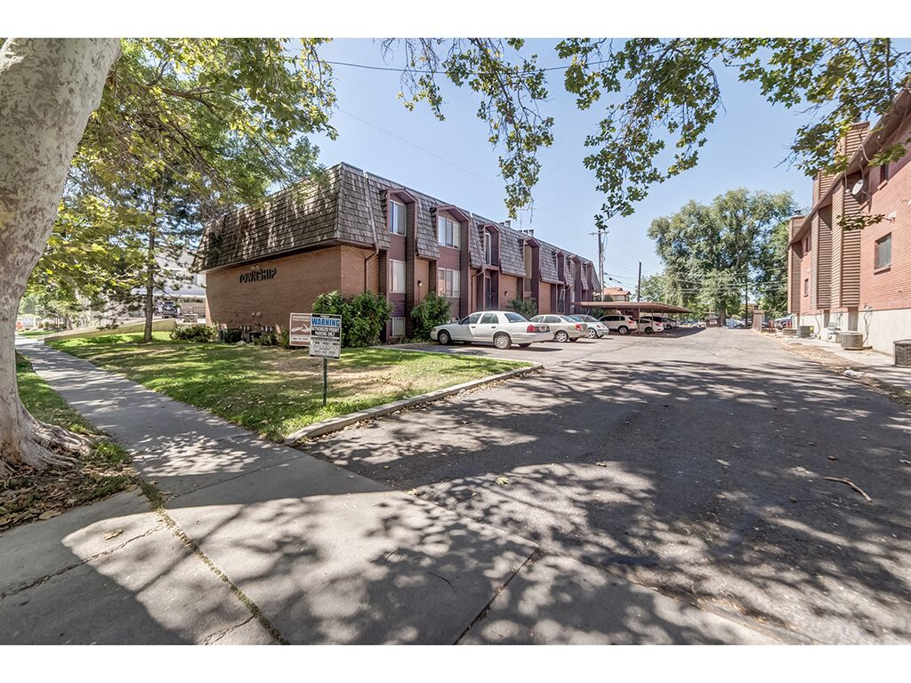 THE TOWNSHIP CONDOMINIUMS - Residential