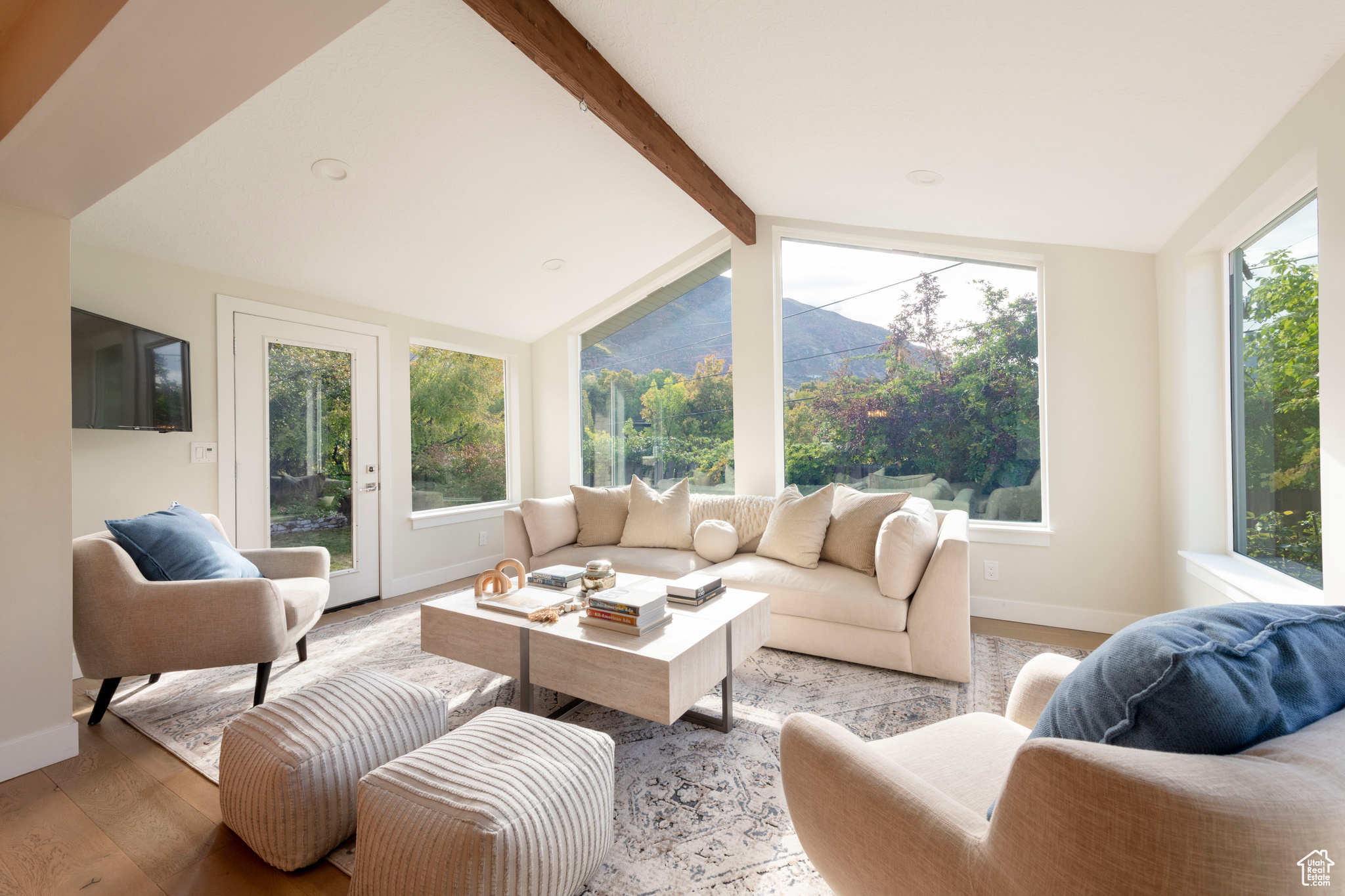 SPRING CREEK MANOR - Residential