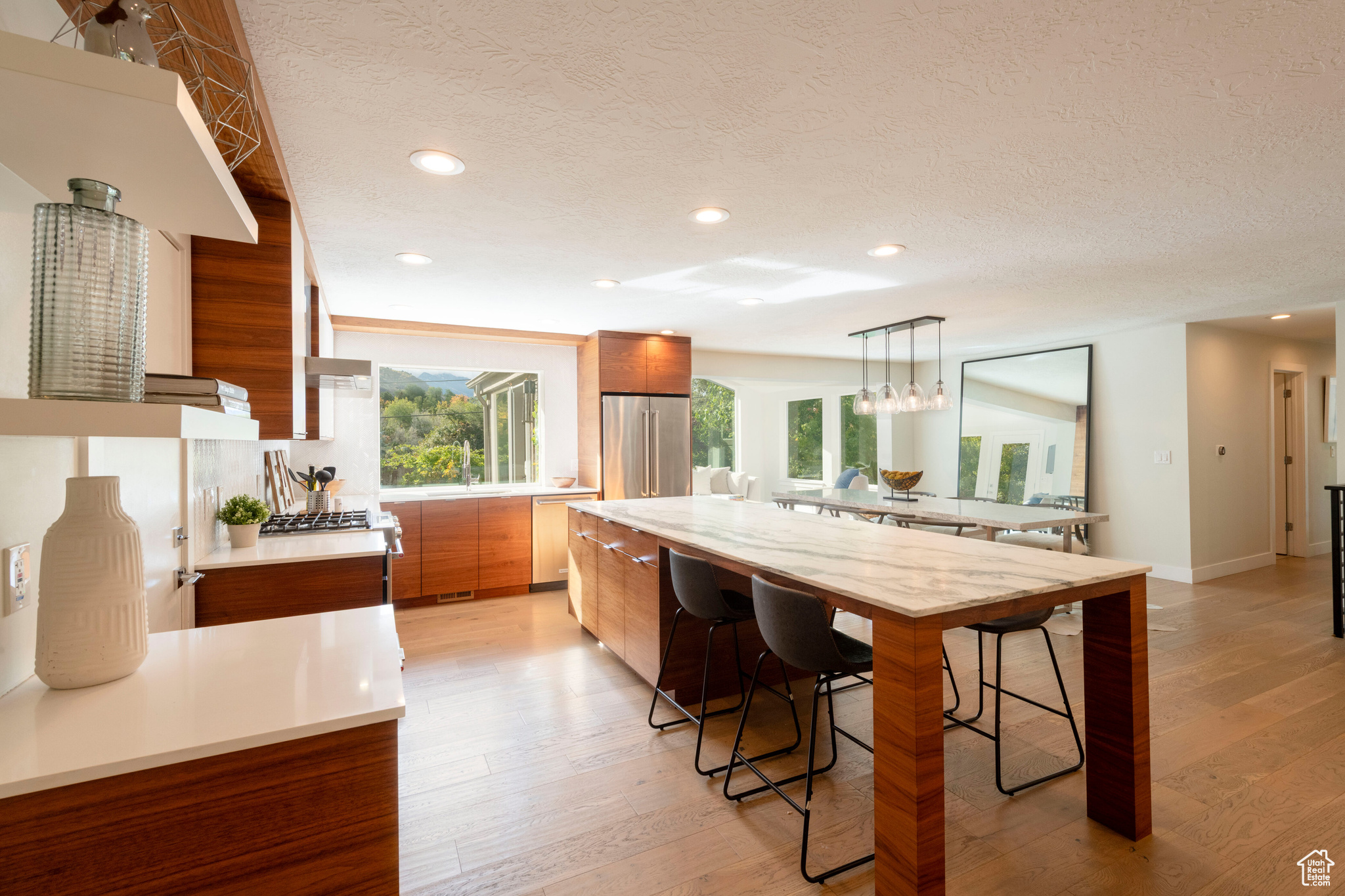 SPRING CREEK MANOR - Residential