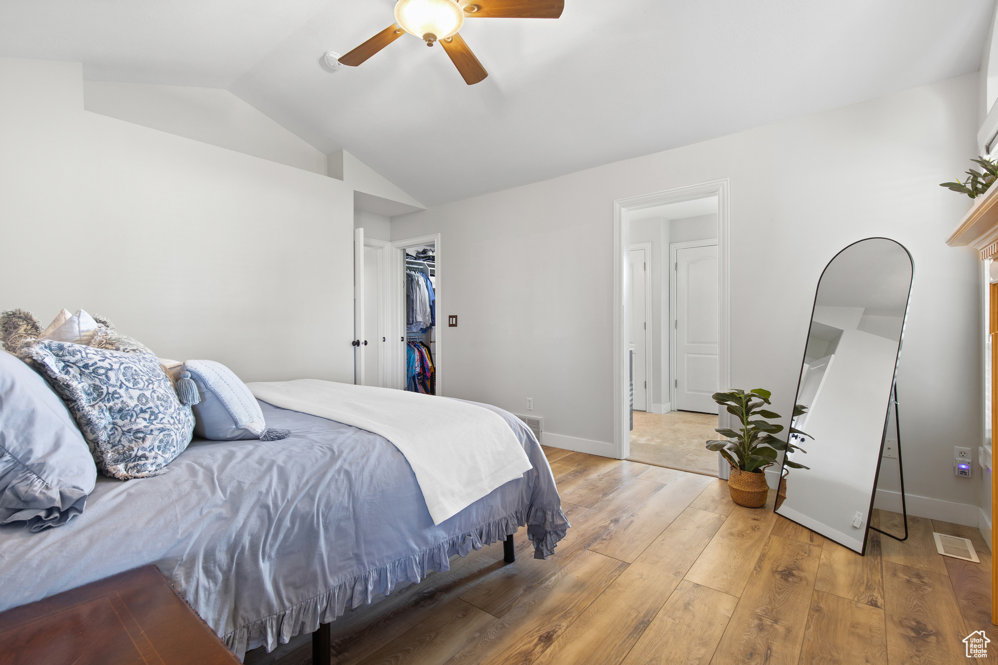 PARKWOOD ESTATES - Residential