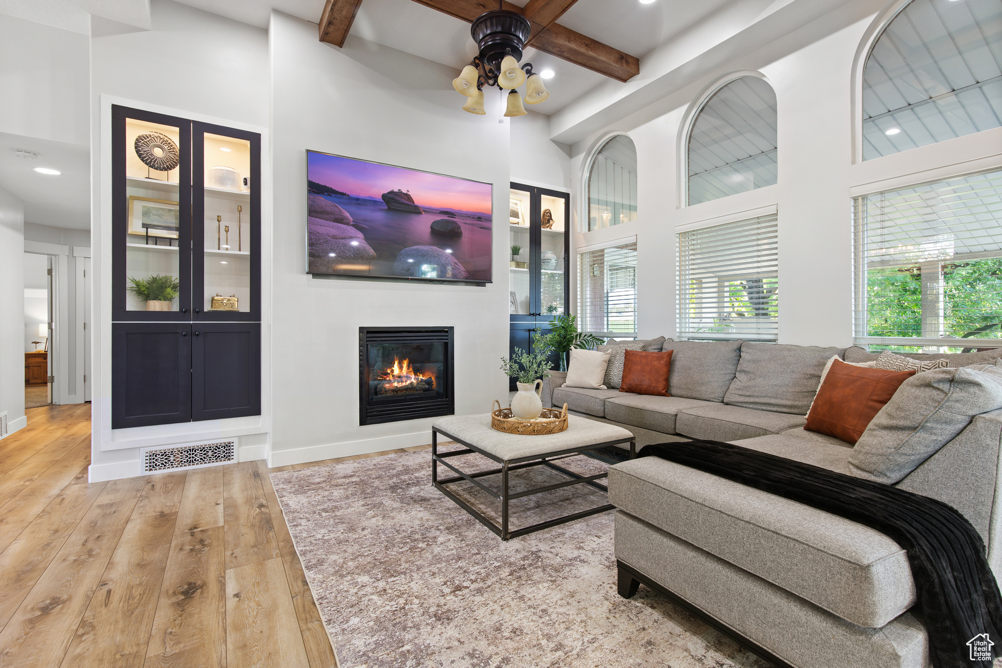 PARKWOOD ESTATES - Residential