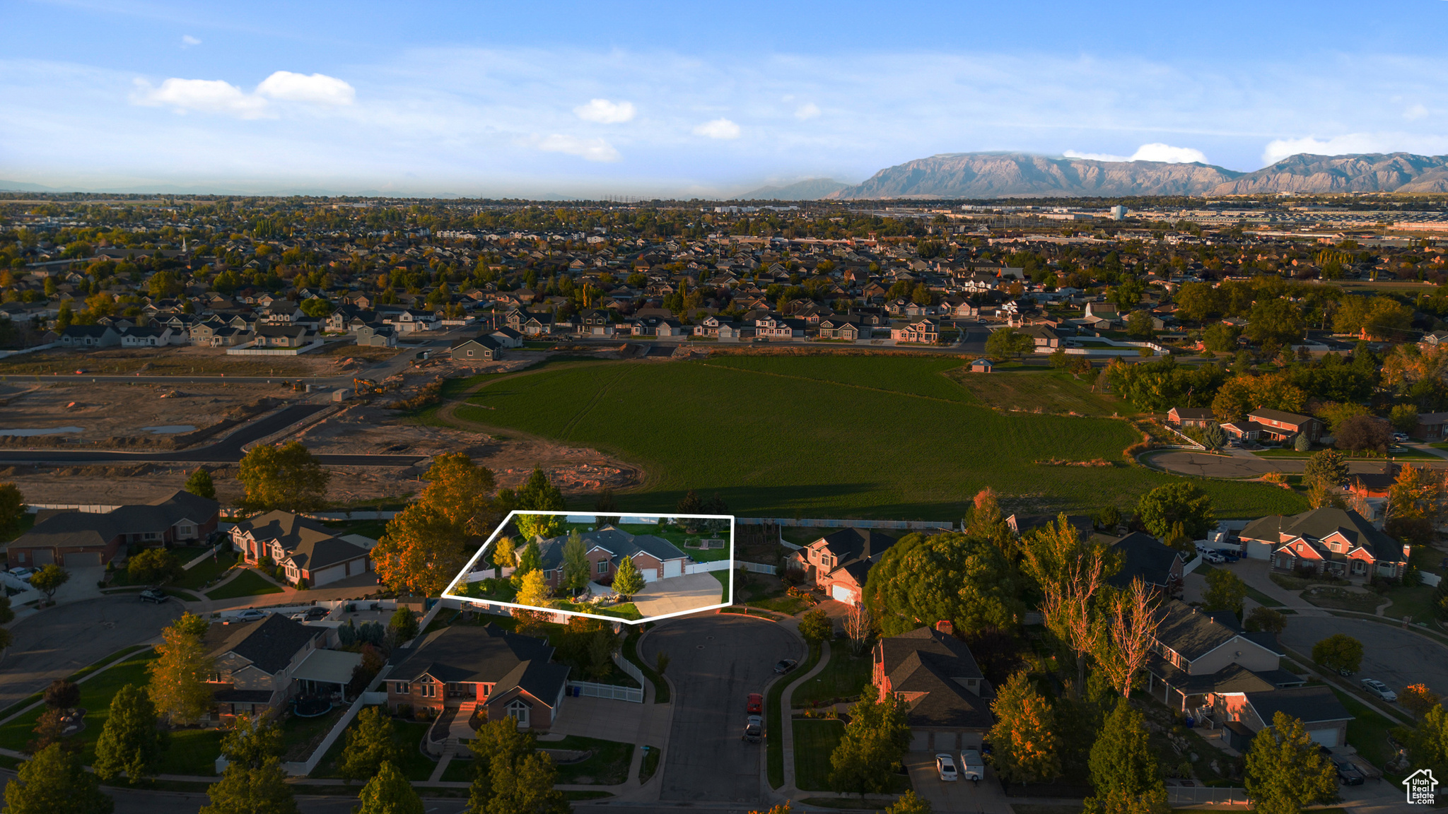 PARKWOOD ESTATES - Residential