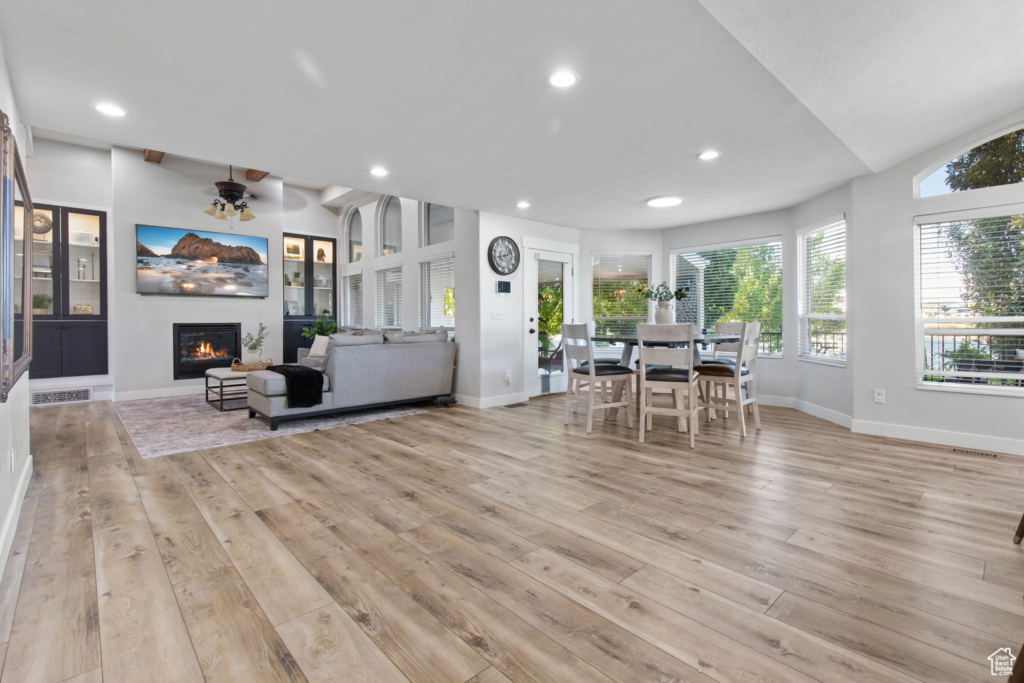 PARKWOOD ESTATES - Residential