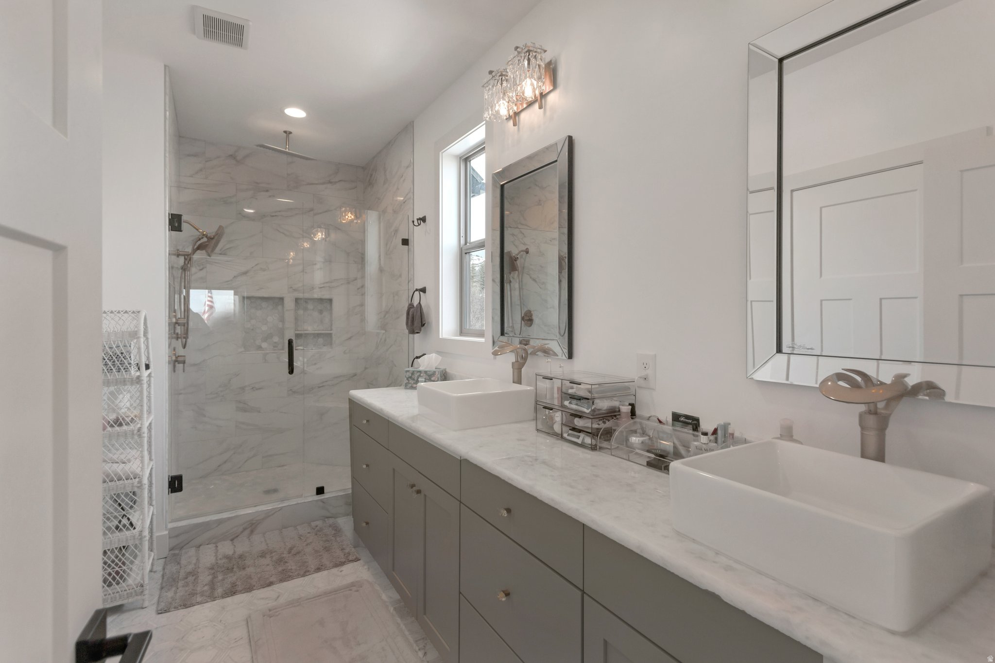 BEAR LAKE WEST - Residential