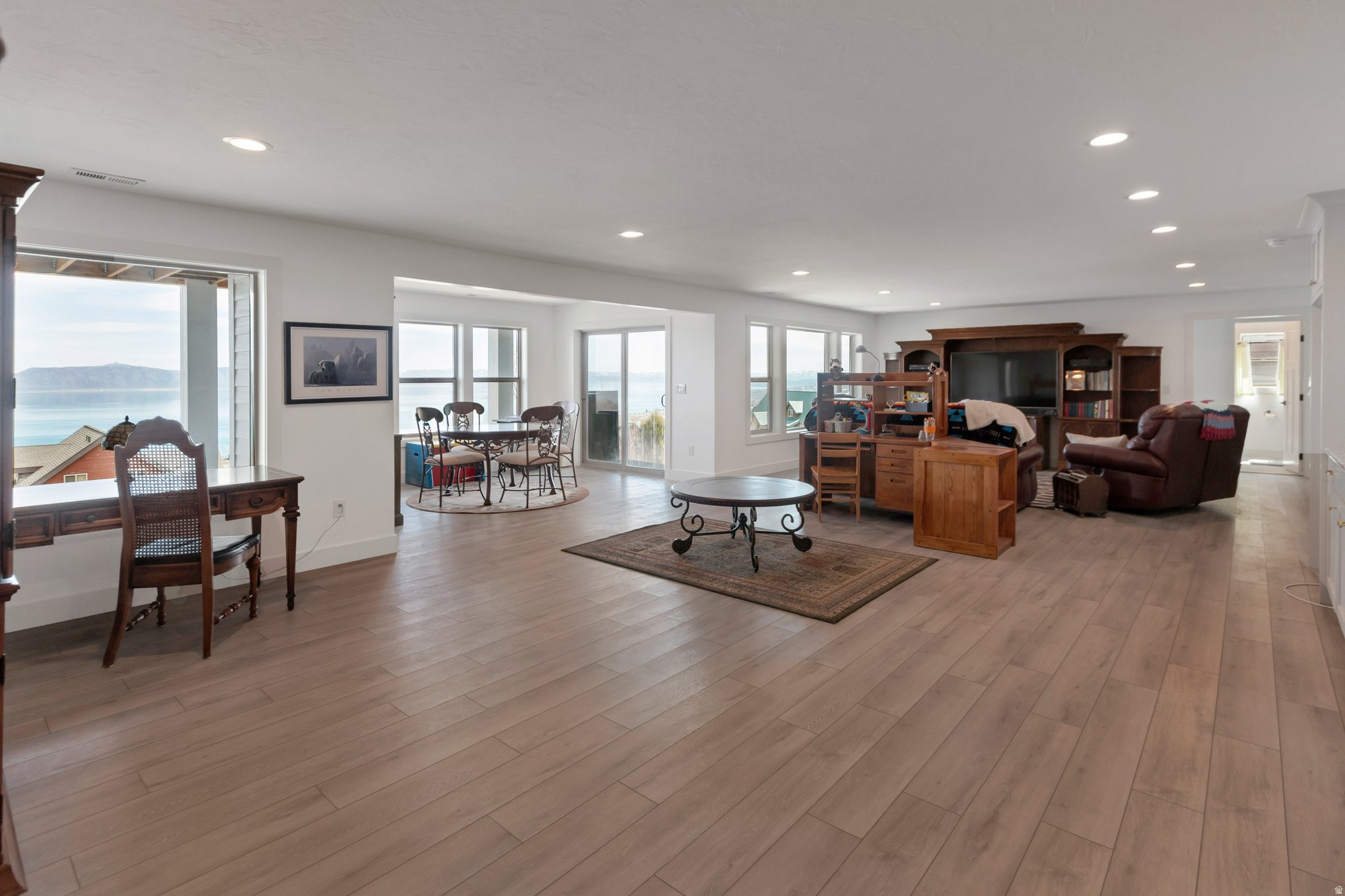 BEAR LAKE WEST - Residential