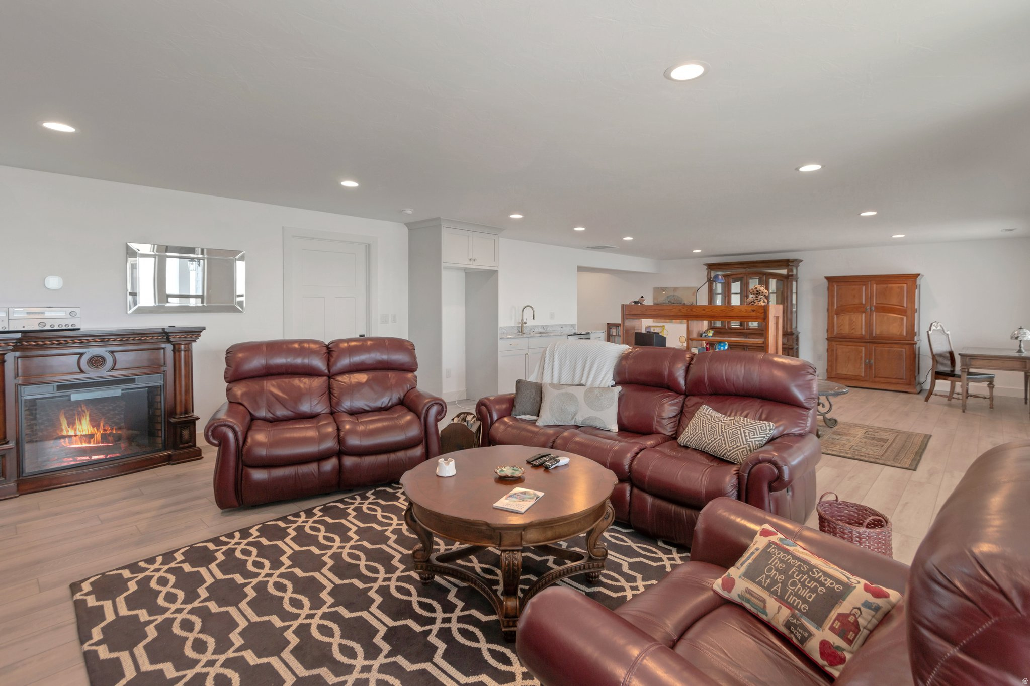 BEAR LAKE WEST - Residential