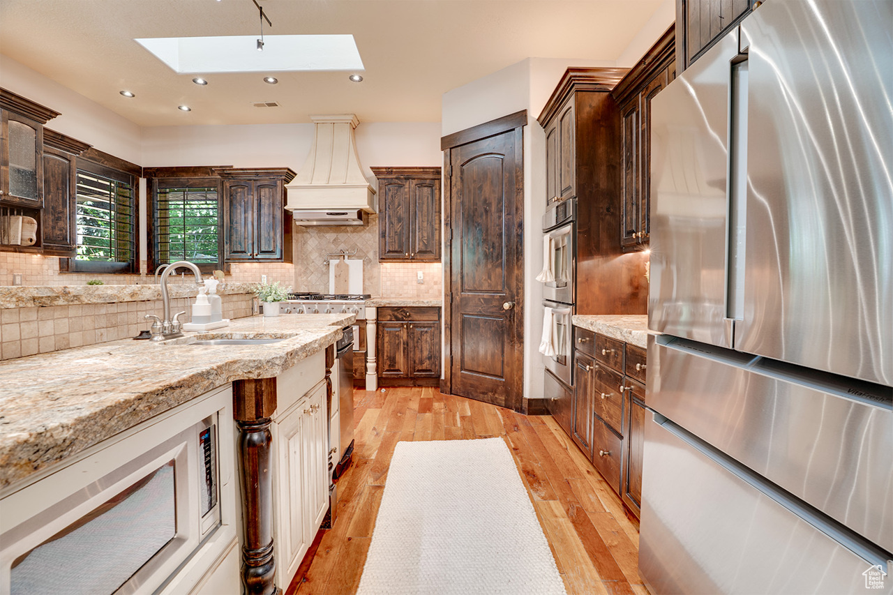DUTCH FIELDS PUD - Residential