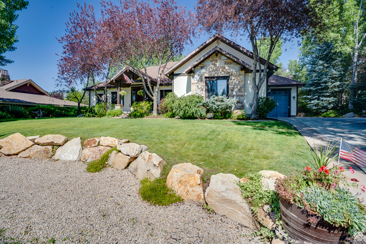 DUTCH FIELDS PUD - Residential