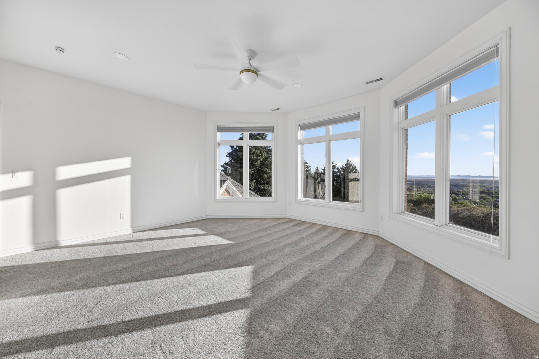 REGENCY HEIGHTS - Residential