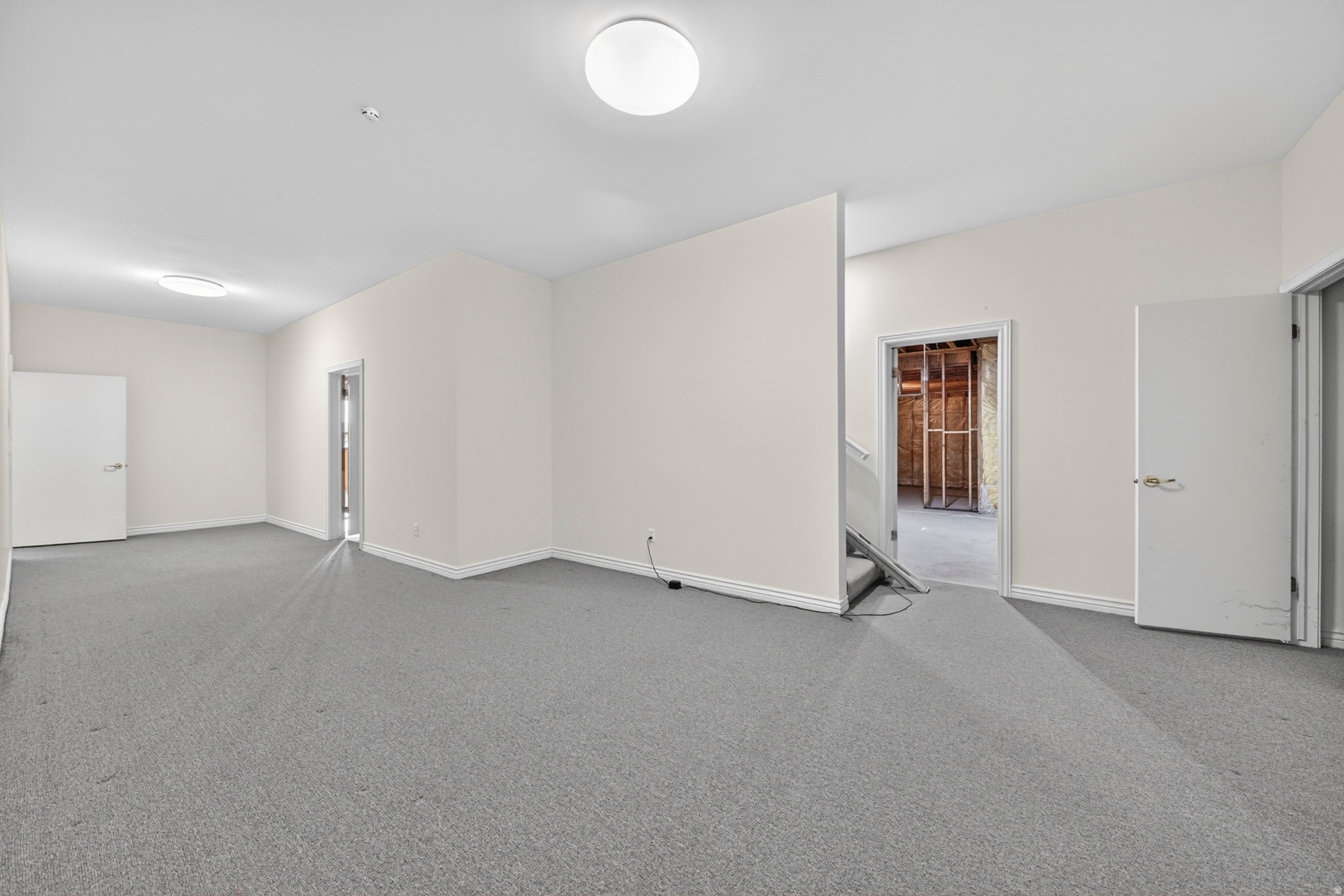 REGENCY HEIGHTS - Residential