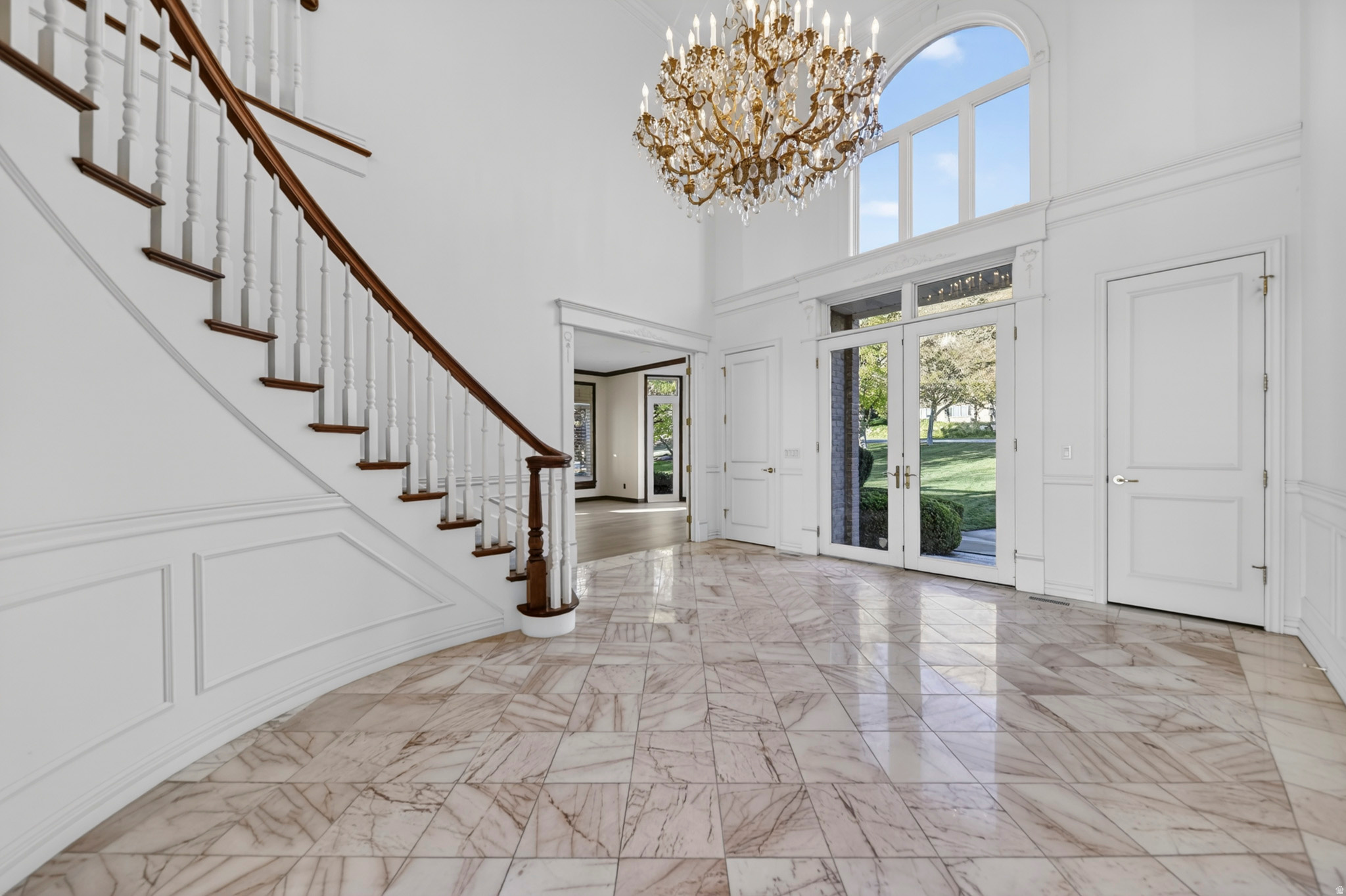 REGENCY HEIGHTS - Residential