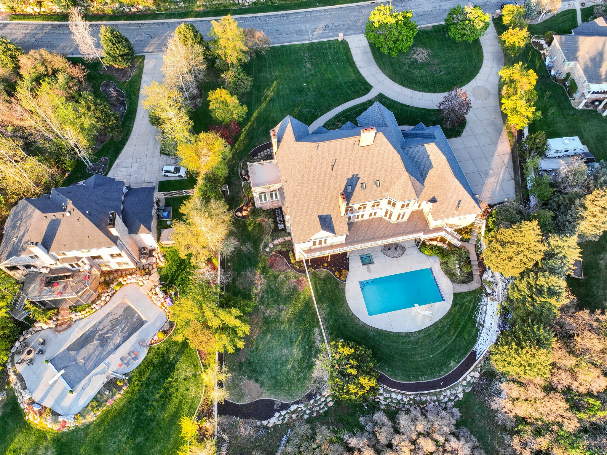 REGENCY HEIGHTS - Residential