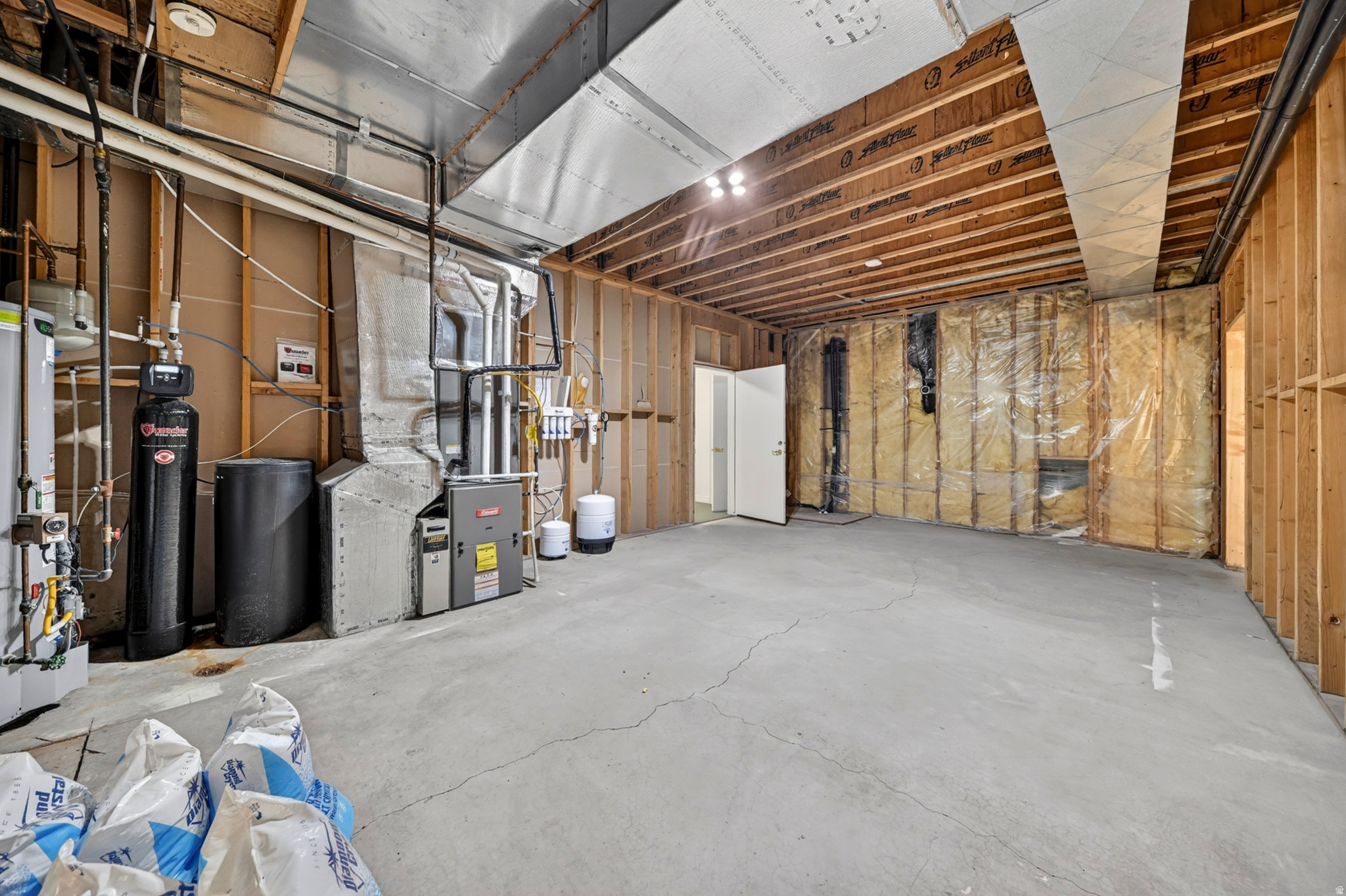 REGENCY HEIGHTS - Residential