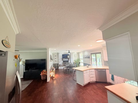 Tiny photo for 2580 E COUNTRY OAKS DR #202, Layton, UT 84040 (MLS # 2186366)
