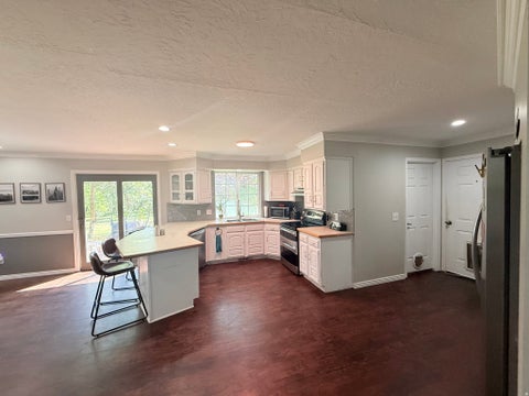 Tiny photo for 2580 E COUNTRY OAKS DR #202, Layton, UT 84040 (MLS # 2186366)
