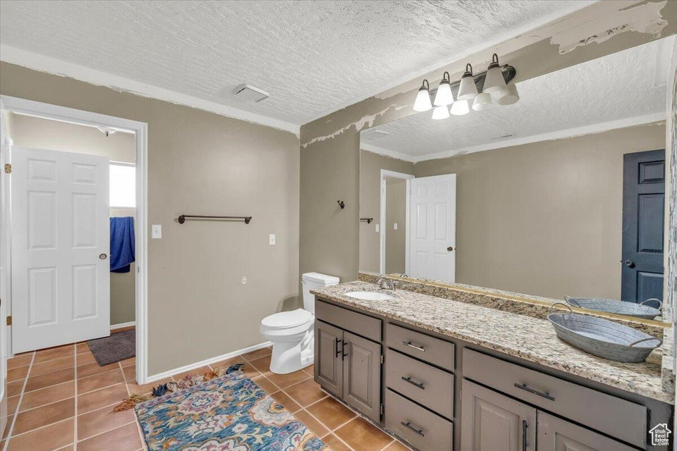 VISTA GRANDE TOWNHOMES - Residential