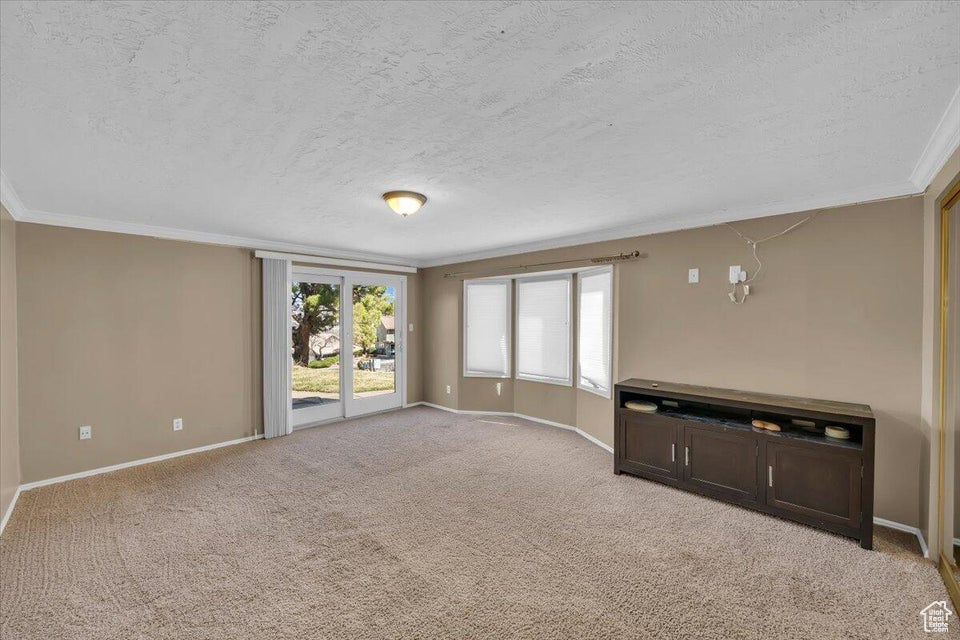 VISTA GRANDE TOWNHOMES - Residential