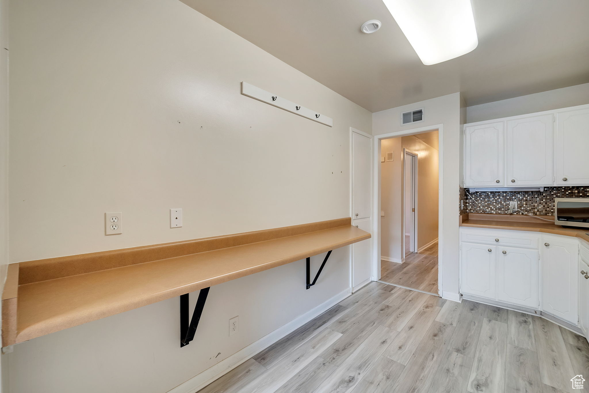 CARRIAGE LANE - Residential