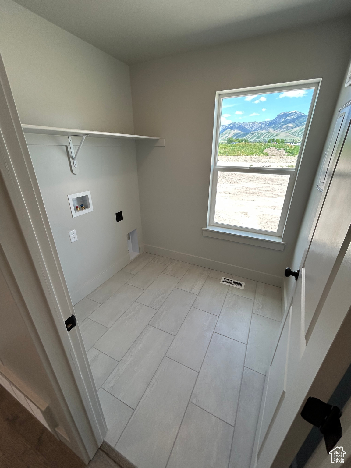 570 N 600, Smithfield, Utah image 11