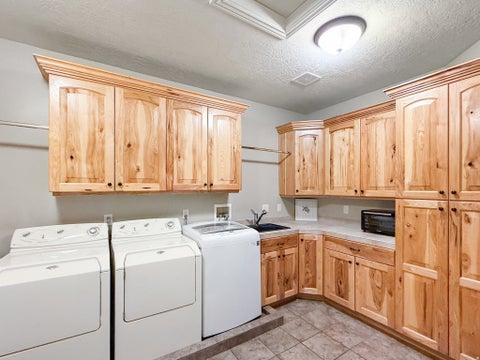 Tiny photo for 2221 W 1800 S, West Haven, UT 84401 (MLS # 2185247)