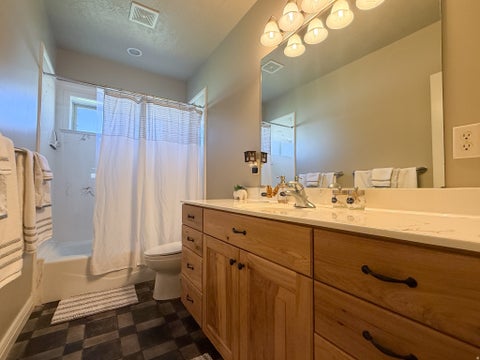 Tiny photo for 2221 W 1800 S, West Haven, UT 84401 (MLS # 2185247)