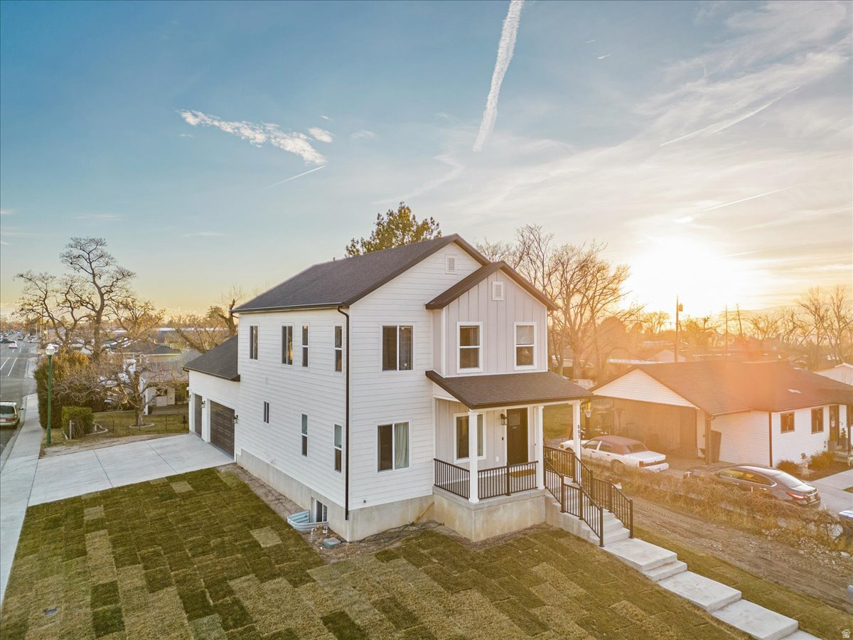 BEVERLY PLACE - Residential