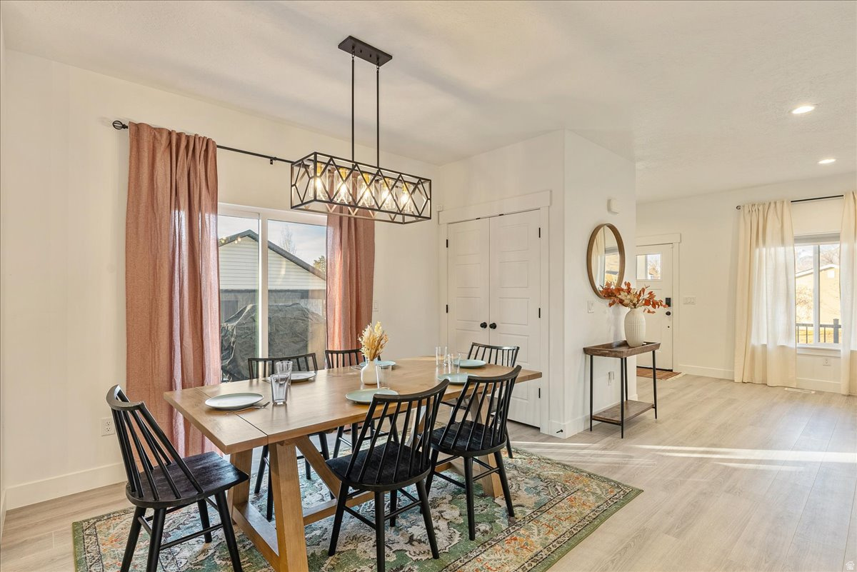 BEVERLY PLACE - Residential