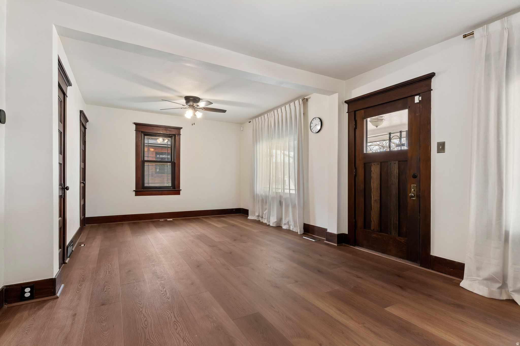 WESTMINSTER - Residential