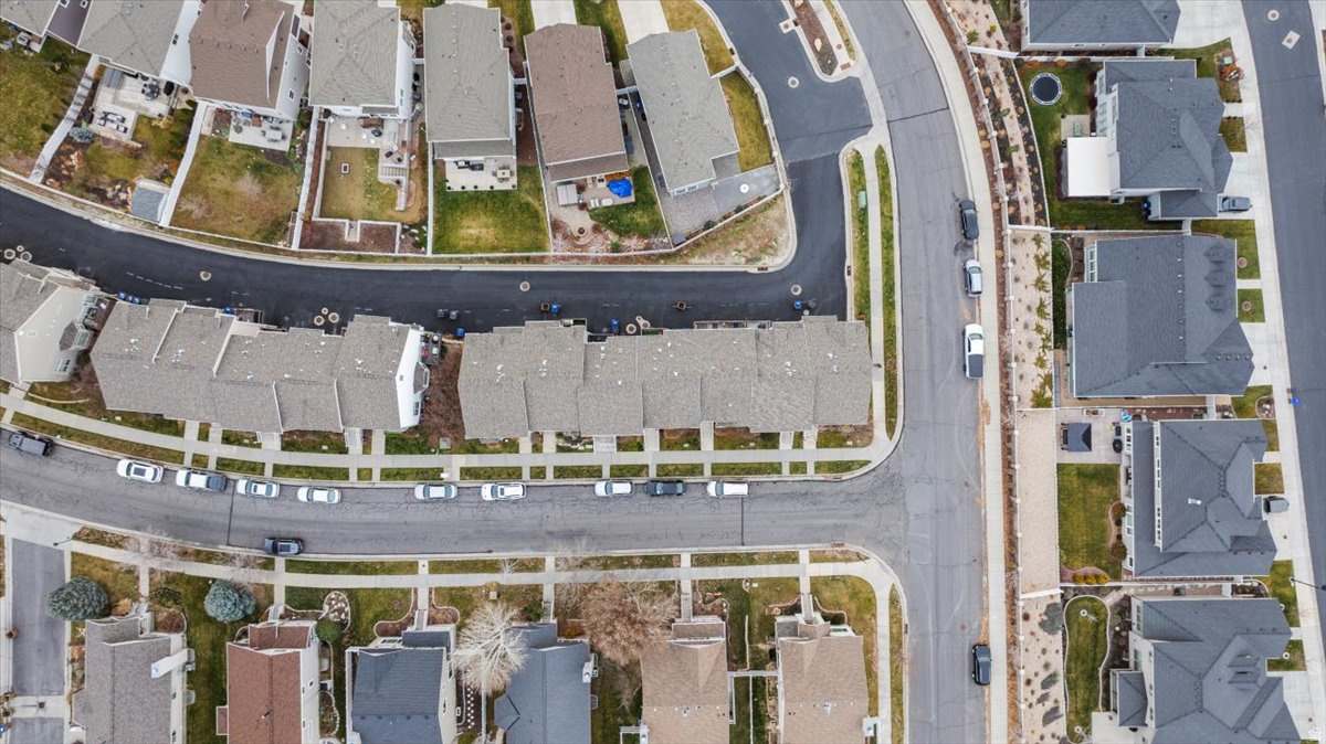 SOUTH MOUNTAIN - Residential