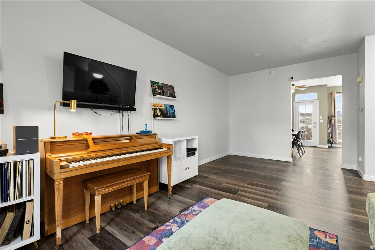 SOUTH MOUNTAIN - Residential