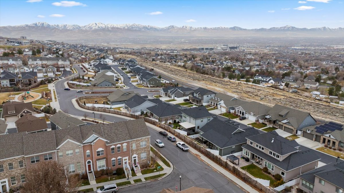 SOUTH MOUNTAIN - Residential