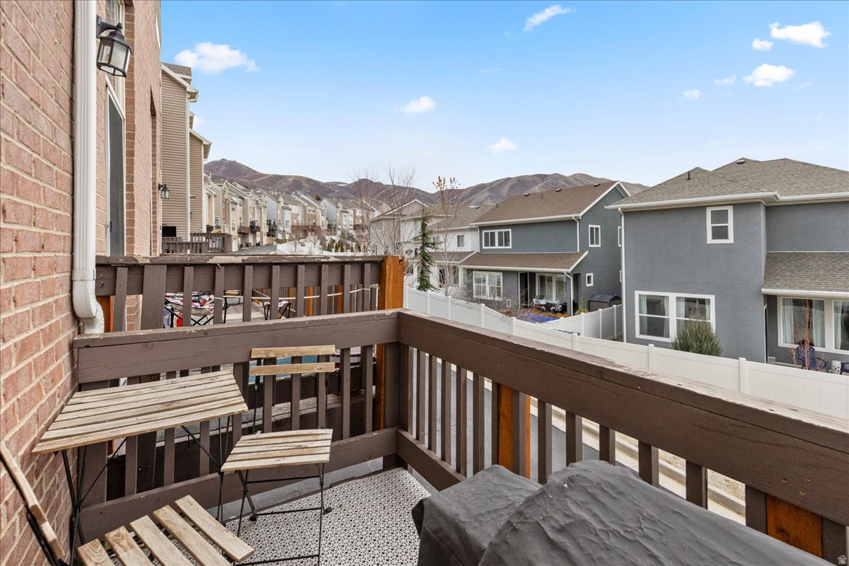 SOUTH MOUNTAIN - Residential