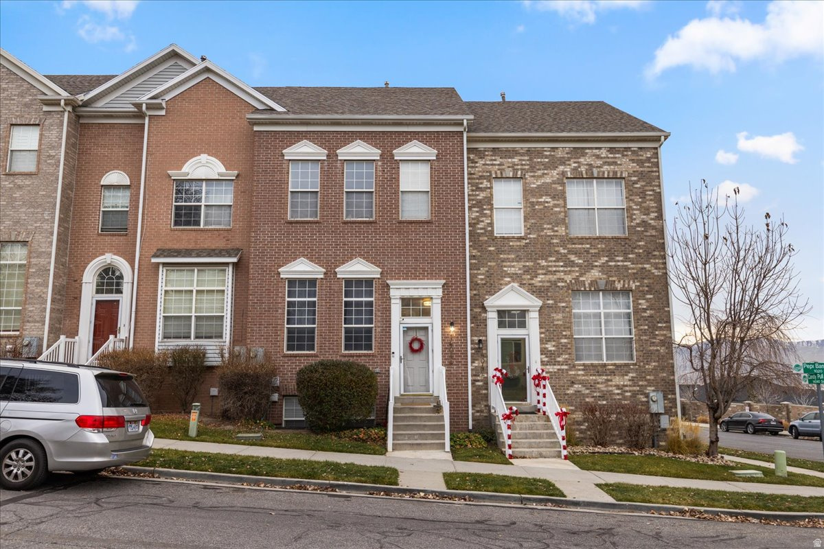 SOUTH MOUNTAIN - Residential