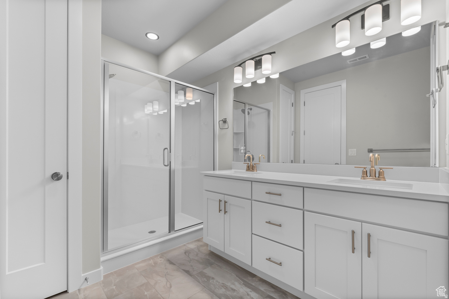 MARINA DAYBRK 177 - Residential