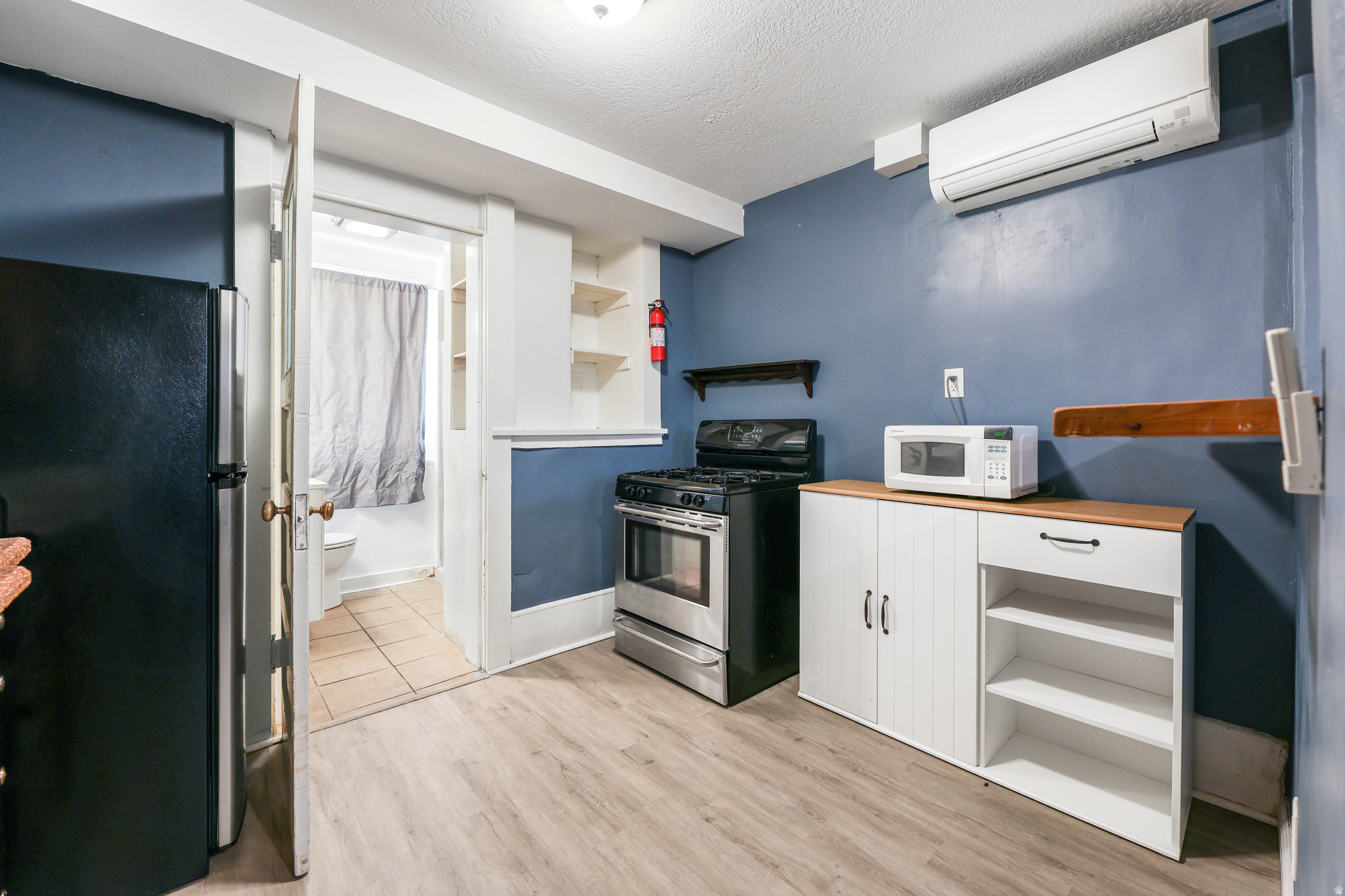 CAITHNESS CONDOMINIUM - Residential