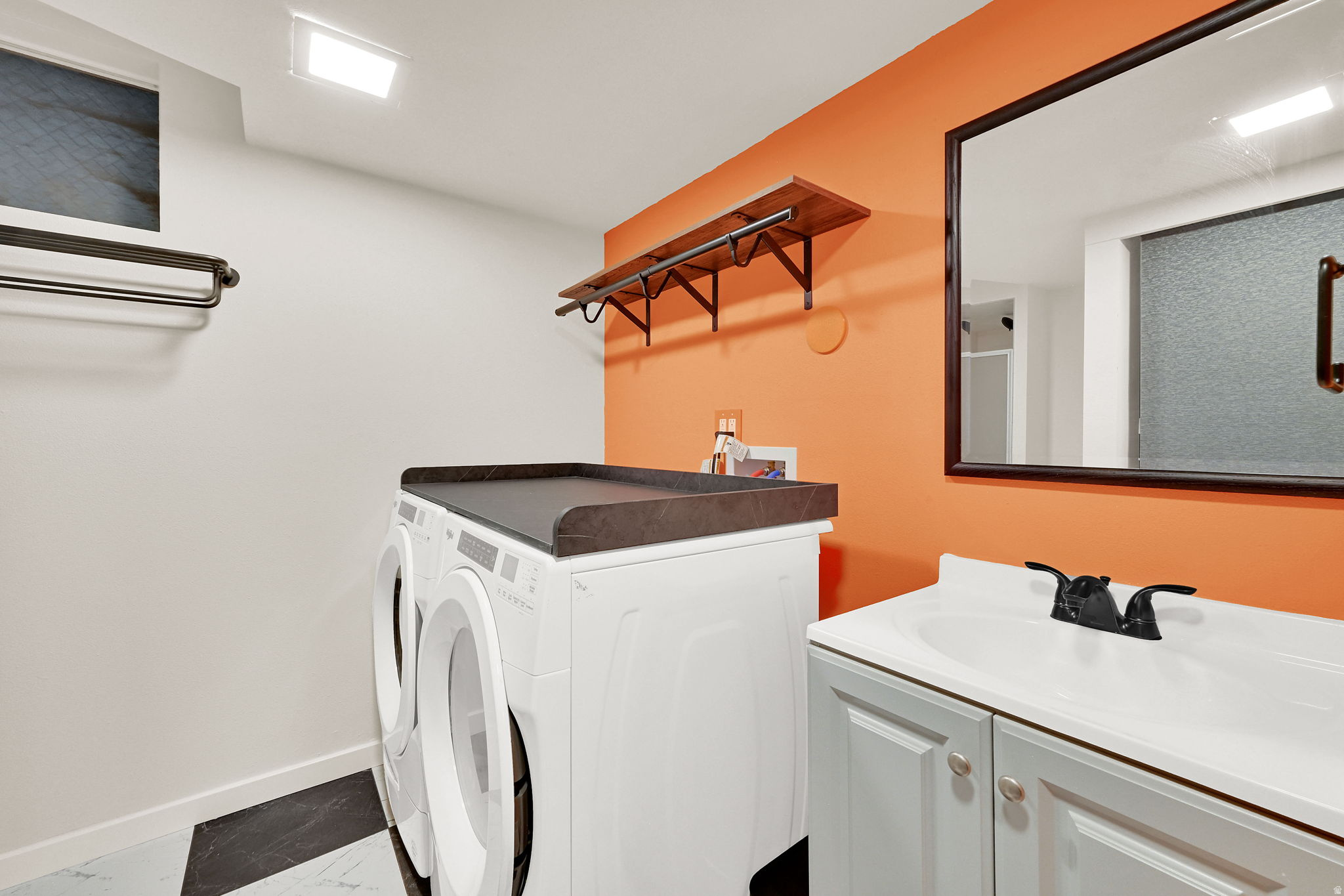 BARTON MANOR NO. 3 - Residential