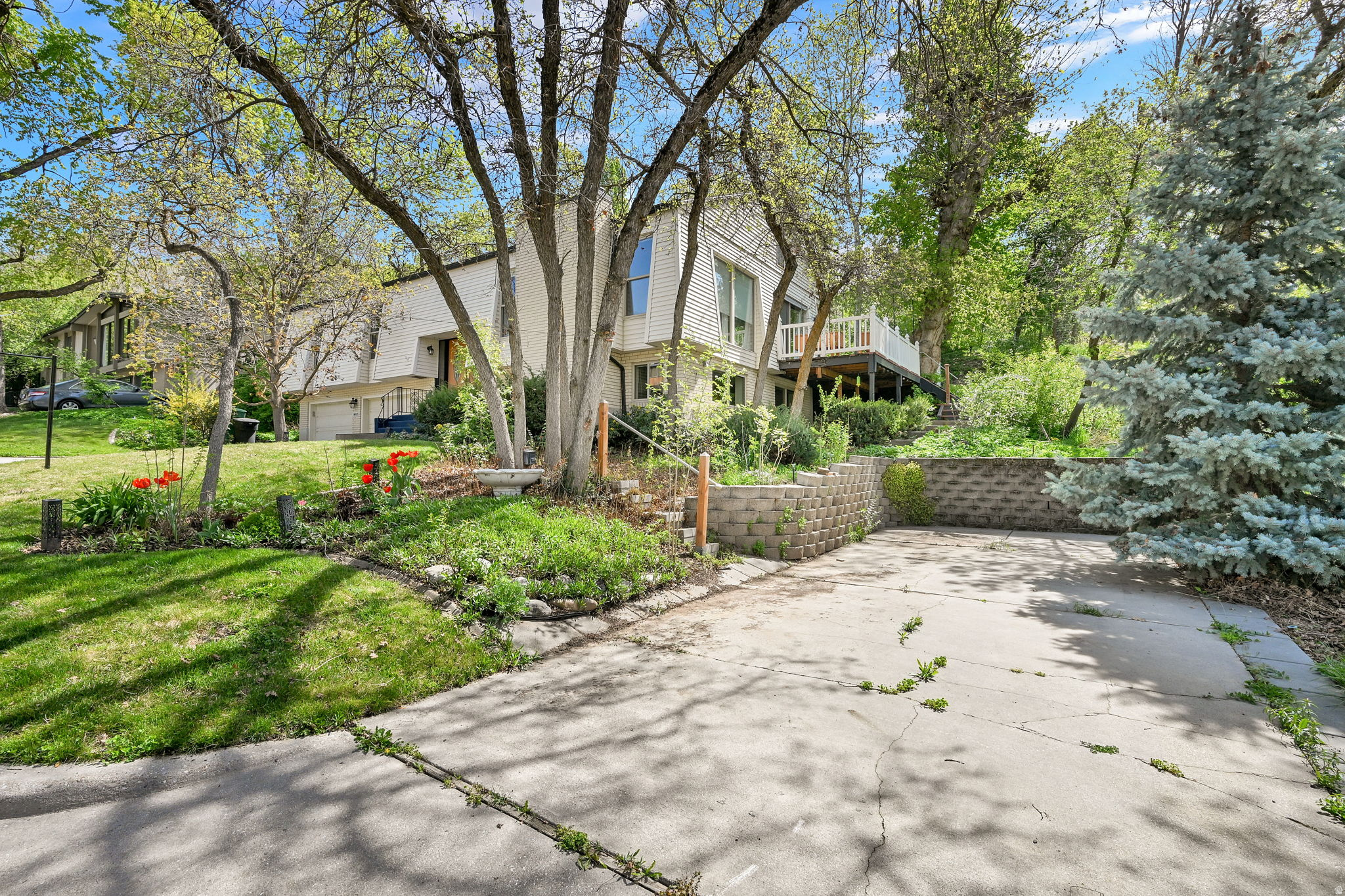 BARTON MANOR NO. 3 - Residential