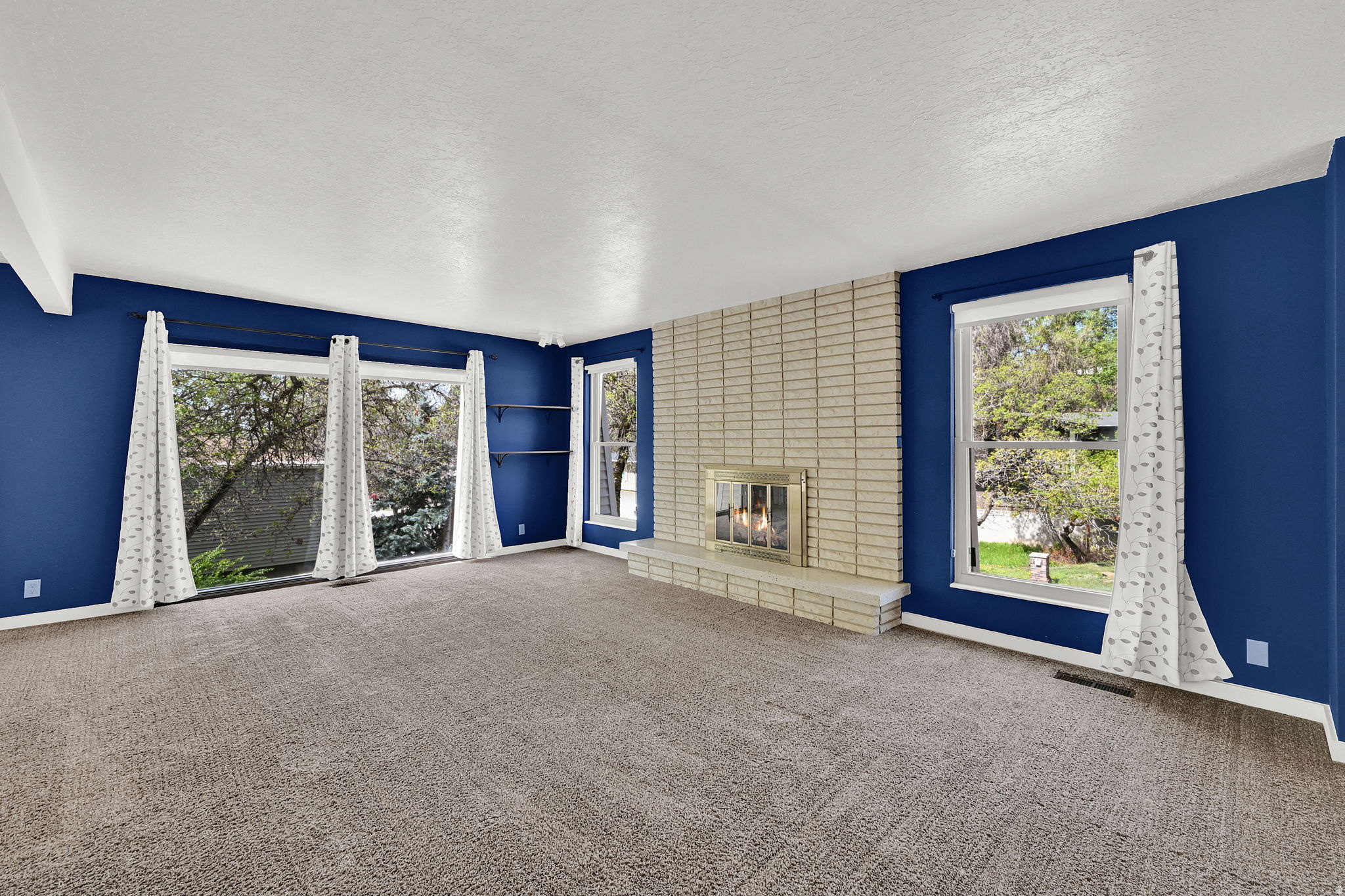 BARTON MANOR NO. 3 - Residential